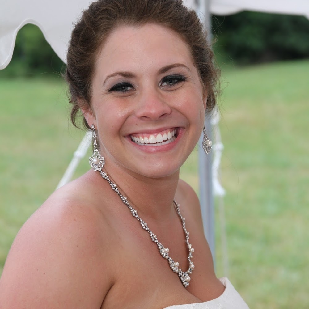 Meet your Posher, Courtney